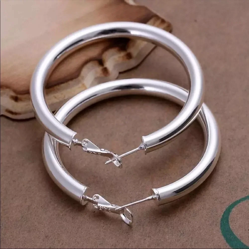 New 925 Silver Beautiful Big Round Hoop Earrings - Picture 2 of 4